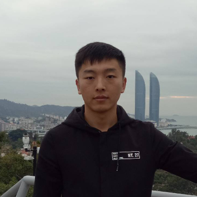 本人姓名郭延民，1993年出生，就职于南昌局集团有限公司鹰潭工务机械段，平时喜欢摄影和通讯写作，经常在中国经济网、中国网、海外网、中国江西网等网站发稿。